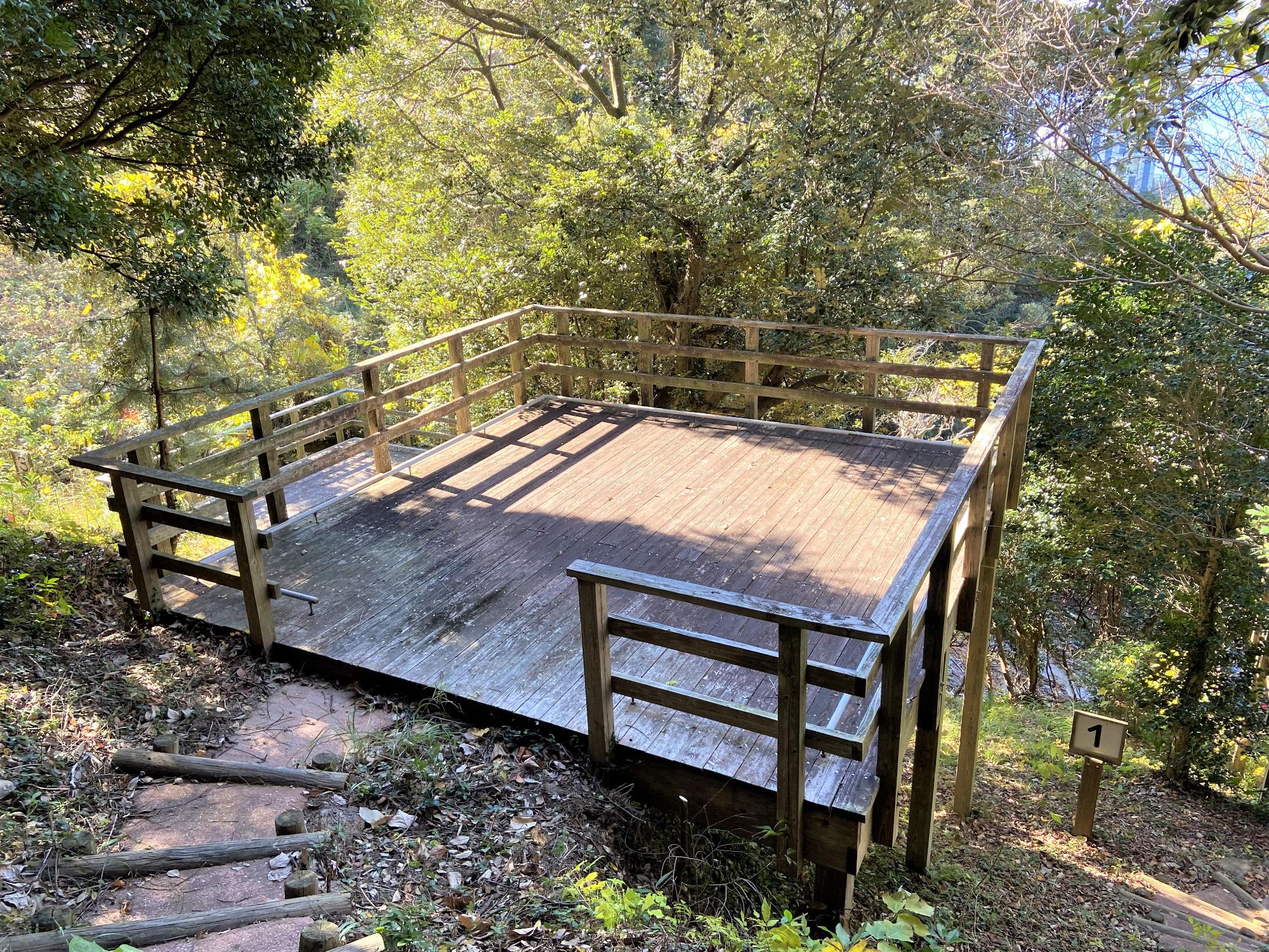 崎野自然公園組立テント